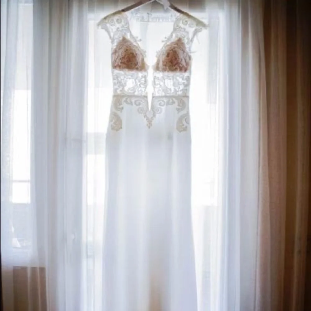 MUSE by Berta Aisha (17-20) Wedding Dress Worn for only 1 hour & dry cleaned! - Picture 7 of 13